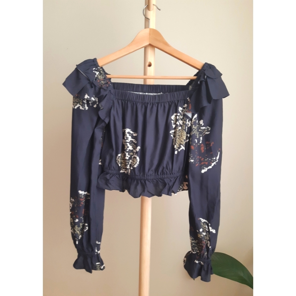 SIR THE LABEL Fluer Off Shoulder Silk Top *NWOT Size 6* - Picture 6 of 7